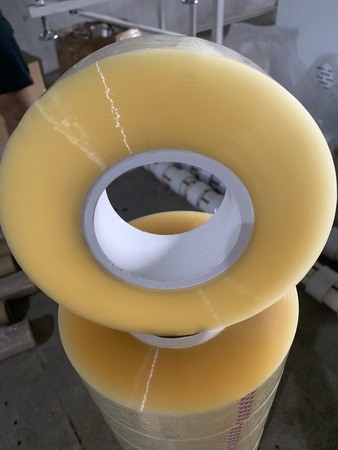 1 Cây Băng dính 47mm*60u, OPP 80Y,  (40m /cuộn) (6 cuộn /cây)