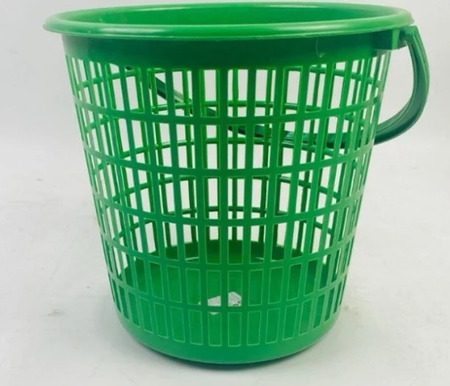 Sọt rác nhựa nhỏ / little trash