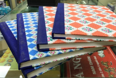 Sổ A5 bìa hoa 4 thếp / A5 book cover flower