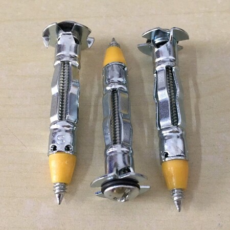 Vít nở thạch cao